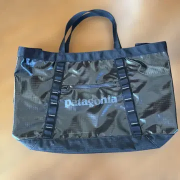 Patagonia 블랙홀 토트백 블랙