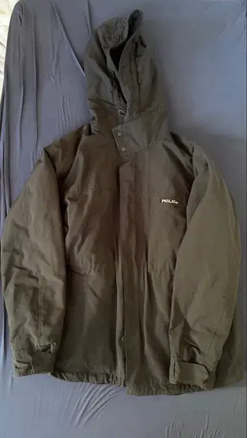 밀크페도 x TAION 라이너 포함 블랙 다운