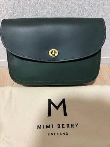 [ 새상품 ] 미미 베리 Mimi Berry* 가죽 숄더백 ARTIE