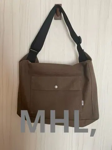 MHL 브라운 캔버스 숄더백
