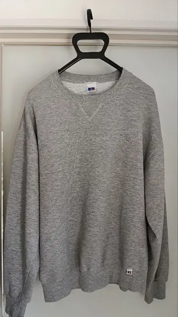 러셀 애슬레틱 맨투맨 그레이 트레이닝복 L 사이즈