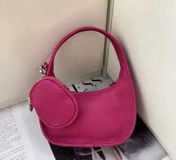 택 포함 새상품 리노시엘 가죽 미니 숄더백 짙은 핑크
