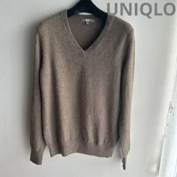 새상품급 UNIQLO 캐시미어 100% 베이지 V넥 니트