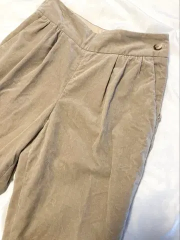 마가렛호웰 베이지 팬츠