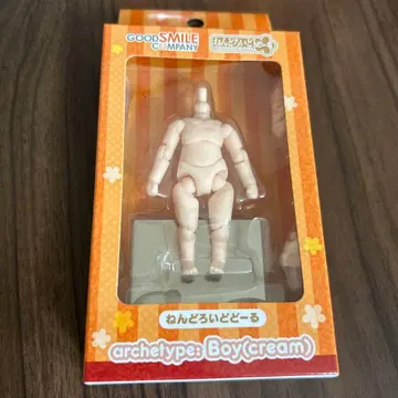넨도로이드돌 archetype: Boy (cream)