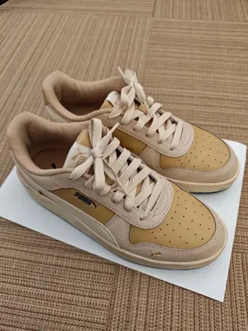 푸마 스카이 네오 라이트 와이드 스니커즈 스노우맨 라울