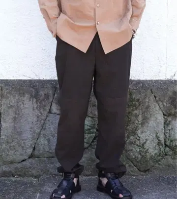 정가 55000 야마우치 120/2 초강연 브로드 카고 팬츠 23164