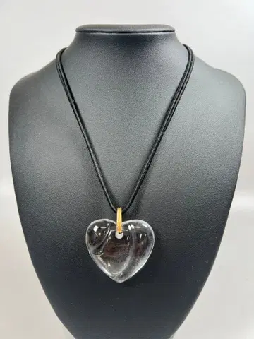 Baccarat 하트형 크리스탈 목걸이