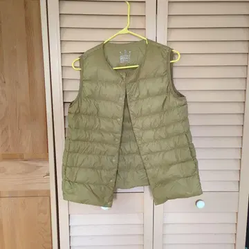 무인양품 퀼팅 다운 베스트 S 사이즈