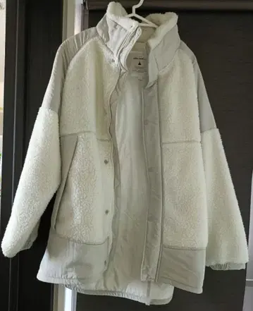 니코앤드 아이보리 자켓 복슬복슬