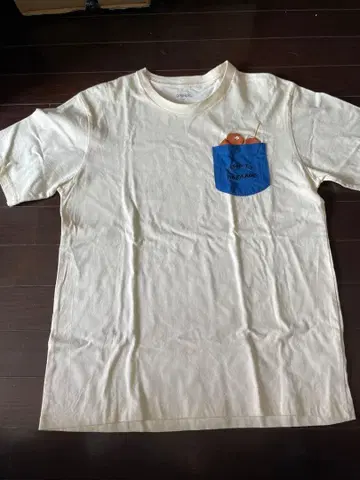 그라니프 카라아게쿤 아이보리 T셔츠 포켓 포함 미사용