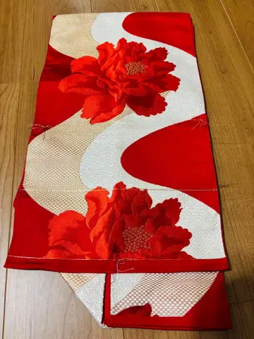 나고야 오비 빨간색과 화이트의 물결무늬 꽃무늬