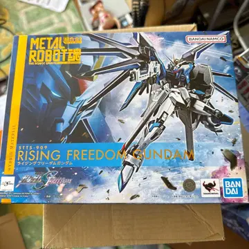 메탈 로봇혼 라이징 프리덤 건담 미개봉