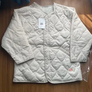 새상품 JaVa 노카라 오버 퀼팅 코트 M 사이즈 아이보리