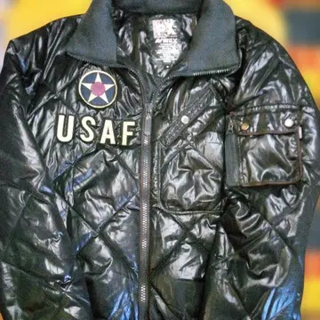 AVIREX USAF 퀼팅 자켓 M, 다가오는 계절에 가장 적합합니다.