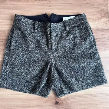 UNITEDARROWS 레오파드 무늬 숏팬츠 사이즈 38