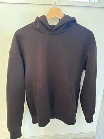 유니클로 C 후드티