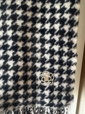 캐시미어 100% 하운드 투스 머플러