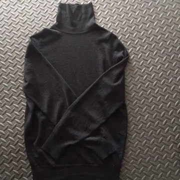 JOHN SMEDLEY 블랙 터틀넥 스웨터 SML