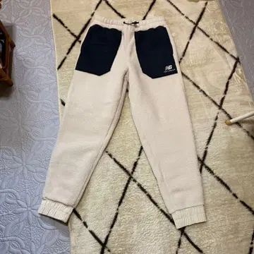 뉴발란스 보아 팬츠