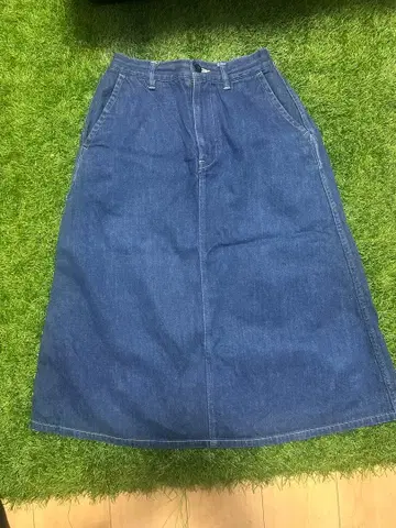 단톤 데님 스커트
