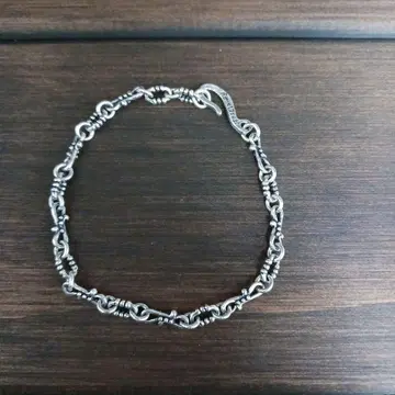 로얄오더 실버 체인 팔찌