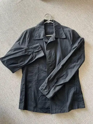 다크 그레이 테일러드 자켓 긴팔