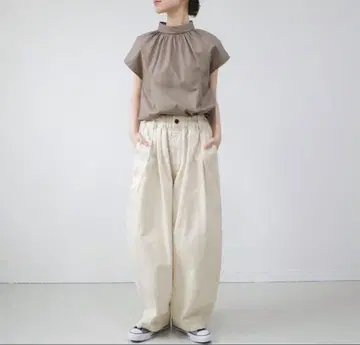 HARVESTY 하베스티 서커스 팬츠 아이보리 사이즈 2