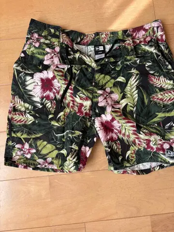 뉴에라 하프 팬츠