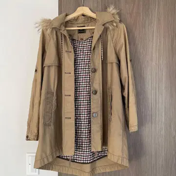 [ 멜로즈 ] 로주몽드 클레르 퍼 달린 모즈 코트