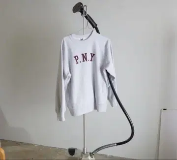 PHEENY P.N.Y 맨투맨