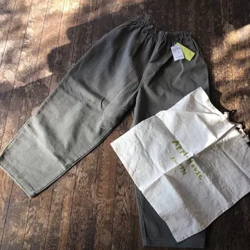 애플하우스 미사용 새상품 천연 소재 팬츠 백 포함