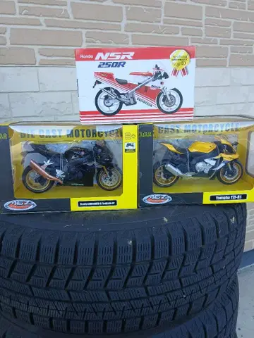 다이캐스트 바이크 CBR1000RR YZF-R1 NSR250R 3대