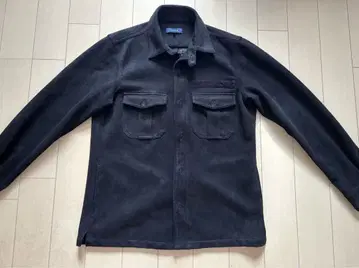 블랙 스웨이드풍 자켓 버튼 포함