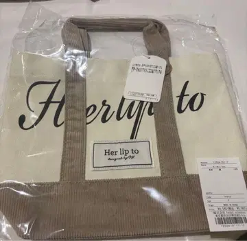 미사용 새상품 herlipto mini tote 루미네 토트백 아이보리