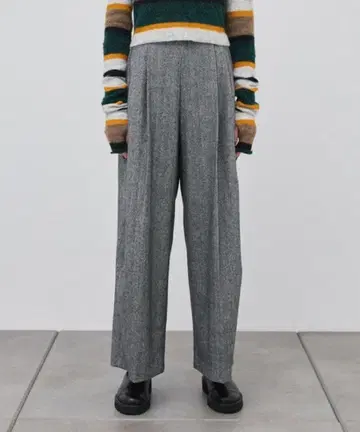 [퍼블릭 도쿄] 헤링본 턱 와이드 팬츠