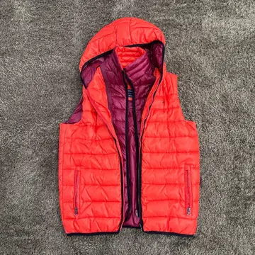 Tommy Hilfiger 오렌지 후드 부착 퀼팅 베스트