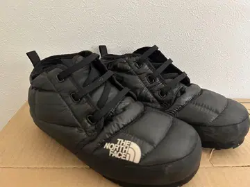 THE NORTH FACE 블랙 다운 신발 눕시 23