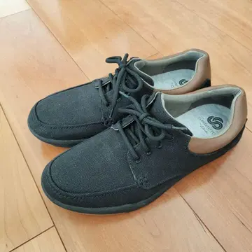 Clarks 캐주얼 스니커즈 25.5cm
