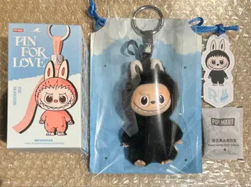 정품 LABUBU R PINFORLOVE POPMART 블랙