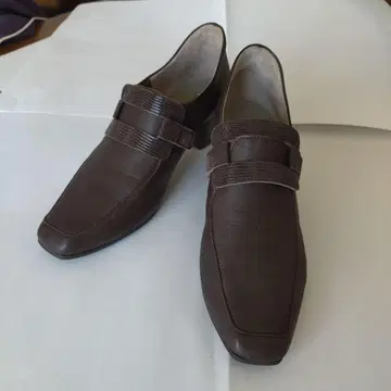 모드 에 자코모 D'ICI 브라운 중간 힐 펌프스 24.5cm