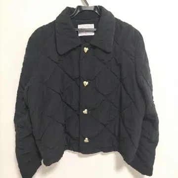 퀼팅 자켓 블랙 하트 버튼