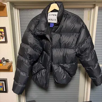 블랙 숏 기장 다운 자켓