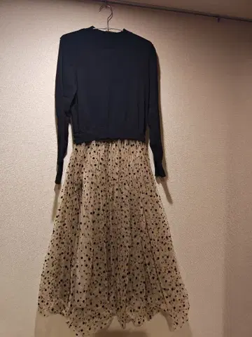 [ JENNE ] 블랙 긴팔 니트 튤 도킹 원피스