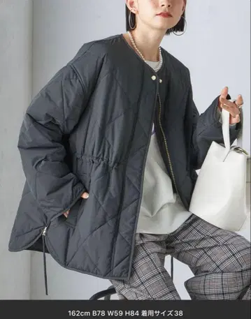 미사용 새상품 택 포함 퀼팅 사이드 지퍼 블루종 SHIPS