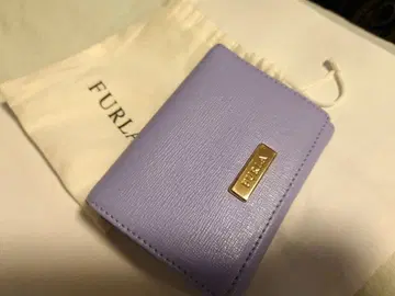 FURLA 라벤더 3단 폴더형 미니 지갑