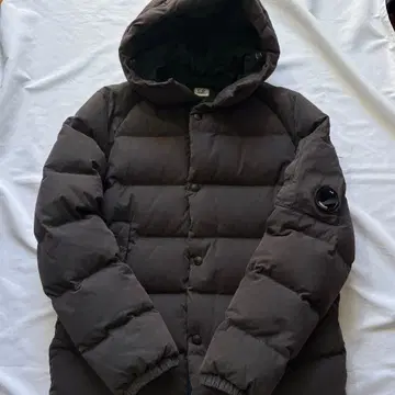C.P. COMPANY 다운 자켓 52 렌즈