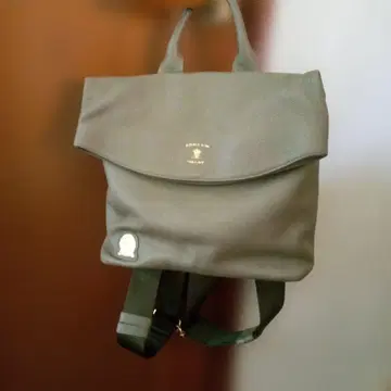 A.D.M.J. 그레이 가죽 백팩