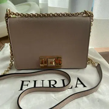 FURLA 베이지 숄더백 수납 가방 포함