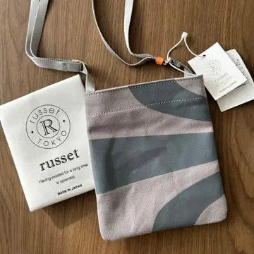 russet 스마트폰 숄더백 그레이 계열